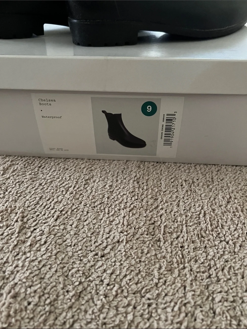 A New Day Black Chelsea Rain Boots sz 9